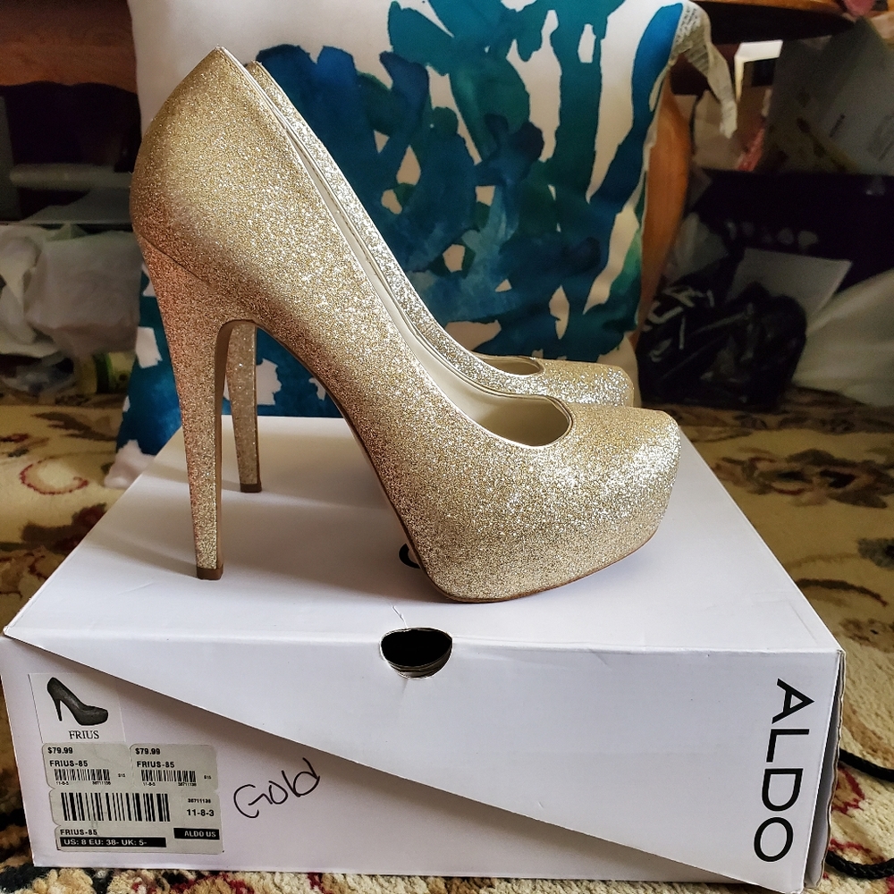 Aldo Gold Glitter Pumps